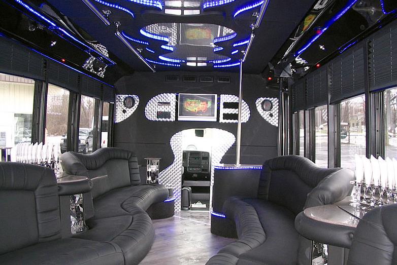 Party Bus Rental Milwaukee 